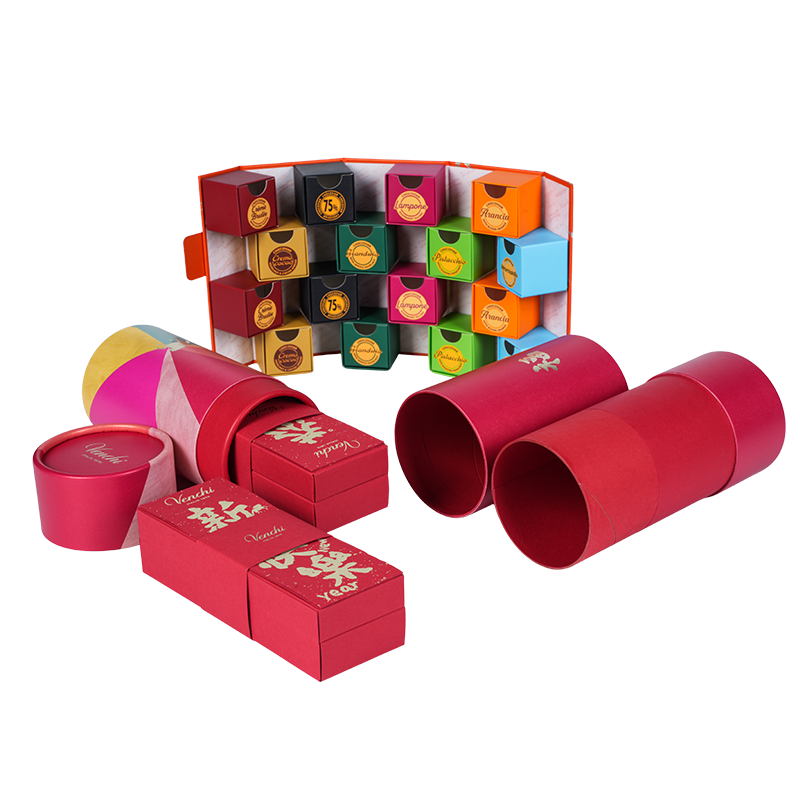 Stivt løftelokk (himmel-og-jord) rund sjokoladeboks